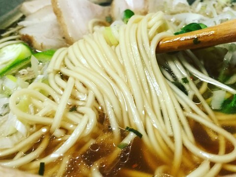 ムム！インスタントラーメンが生麺みたいに！